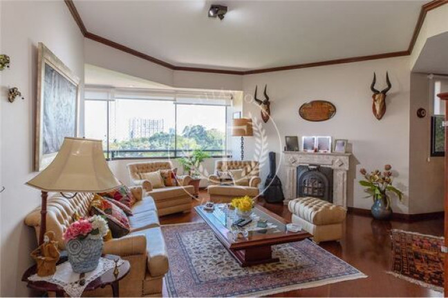 Foto do imóvel Apartamento com 3 Quartos à Venda, 147 m² em Vila Suzana - São Paulo