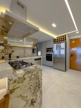 Foto do imóvel Imóvel com 4 Quartos à Venda, 157 m² em Mata Da Praia - Vitória