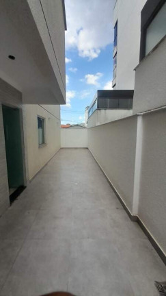 Imagem Cobertura com 5 Quartos à Venda, 130 m² em Heliopolis - Belo Horizonte