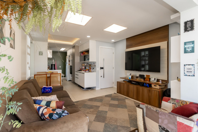 Foto do imóvel Apartamento com 3 Quartos à Venda, 96 m² em Vila Bertioga - São Paulo