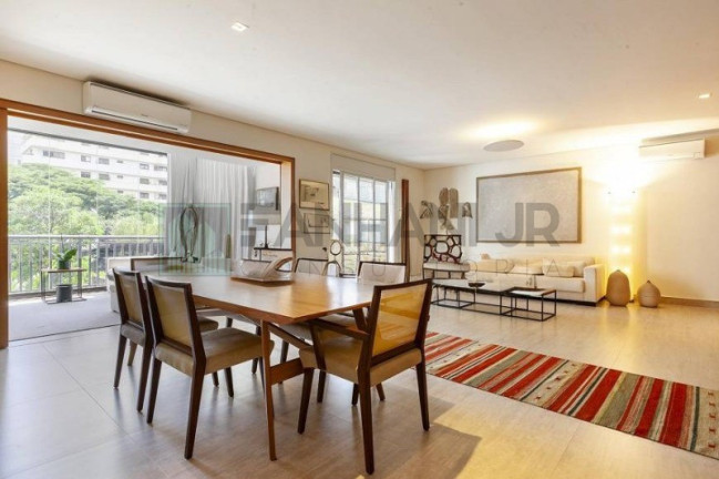 Imagem Apartamento com 2 Quartos à Venda, 201 m² em Jardim Paulistano - São Paulo