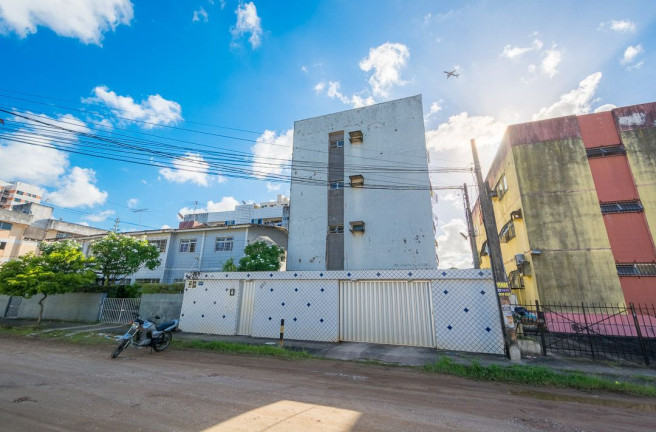 Imagem Apartamento com 3 Quartos à Venda, 82 m² em Várzea - Recife