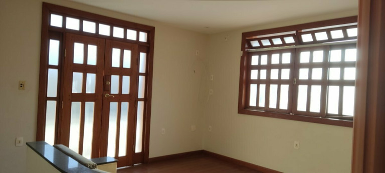 Imagem Casa com 3 Quartos à Venda, 446 m² em Morada Do Vale - Governador Valadares