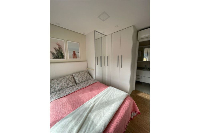Imagem Apartamento com 2 Quartos à Venda, 71 m² em Aclimação - São Paulo