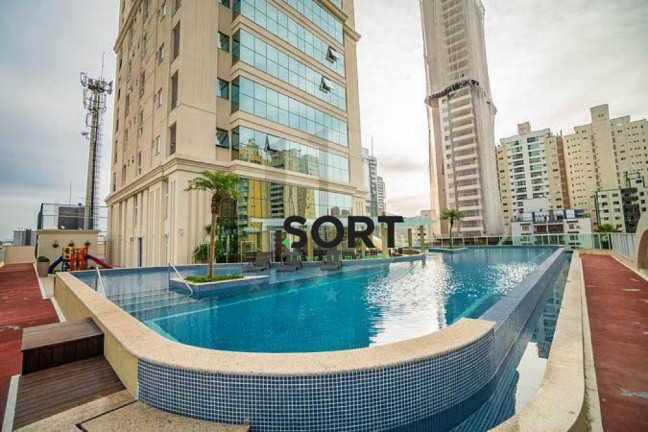 Imagem Apartamento com 3 Quartos à Venda, 131 m² em Centro - Balneário Camboriú