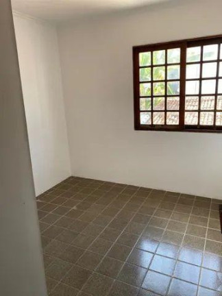 Imagem Casa com 3 Quartos à Venda, 250 m² em Iputinga - Recife