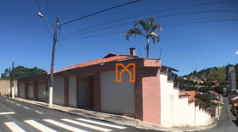 Imagem Casa com 3 Quartos à Venda, 259 m² em Centro - Itajubá