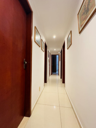 Foto do imóvel Imóvel com 4 Quartos à Venda, 243 m² em Icaraí - Niterói