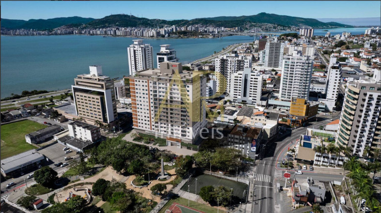 Foto do imóvel Apartamento com 2 Quartos à Venda, 74 m² em Estreito - Florianópolis