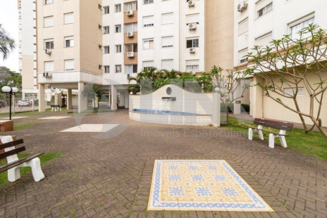 Imagem Apartamento com 3 Quartos à Venda, 68 m² em Vila Ipiranga - Porto Alegre