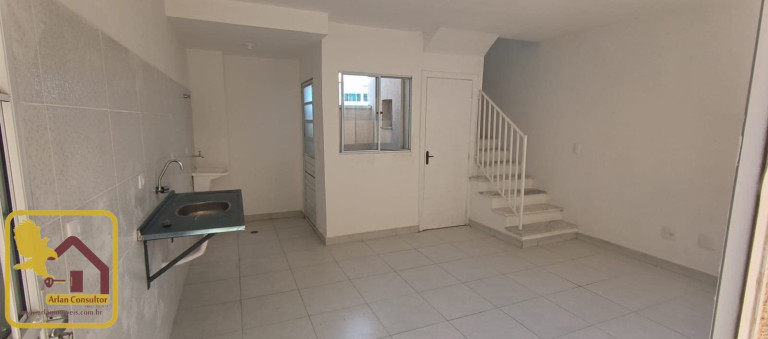 Imagem Casa com 2 Quartos à Venda, 59 m² em Serpa - Caieiras