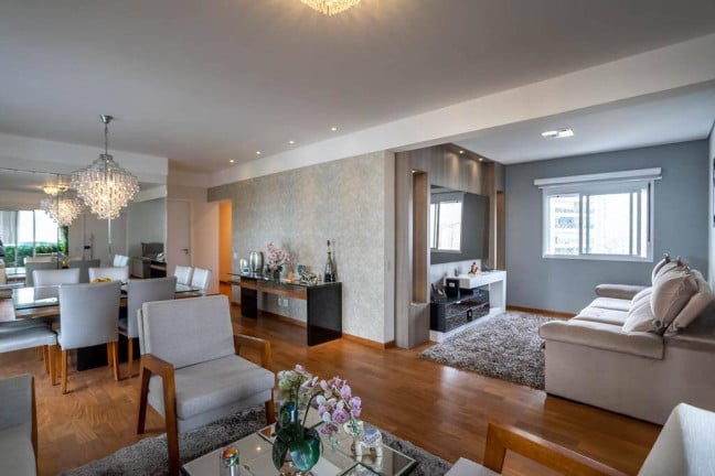 Foto do imóvel Apartamento com 3 Quartos à Venda, 185 m² em Vila Sofia - São Paulo