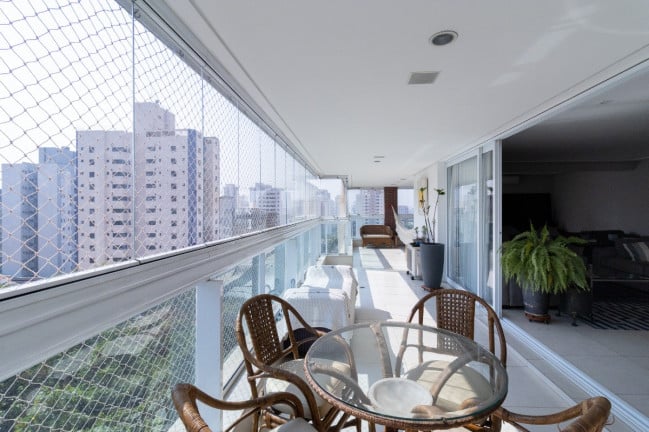 Foto do imóvel Apartamento com 3 Quartos à Venda, 226 m² em Vila Pompéia - São Paulo