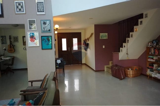 Casa de Condomínio com 4 Quartos à Venda, 244 m² em Rio De Janeiro - Rio De Janeiro