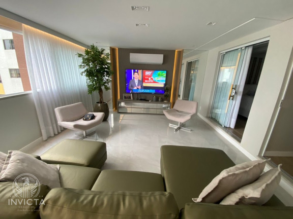 Foto do imóvel Apartamento com 4 Quartos à Venda, 175 m² em Centro - Balneário Camboriú