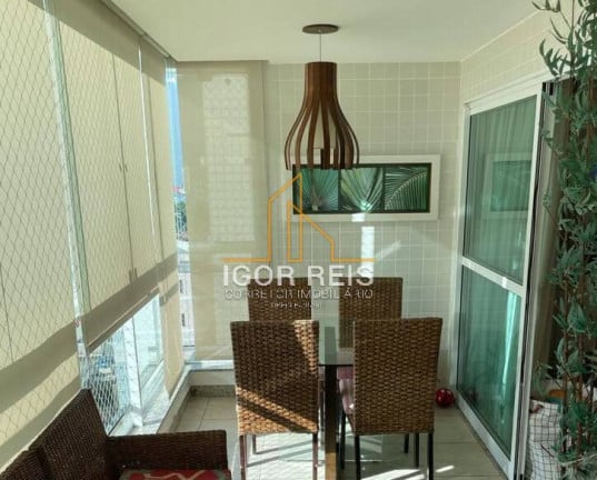 Foto do imóvel Apartamento com 3 Quartos à Venda, 108 m² em Centro - Campos Dos Goytacazes