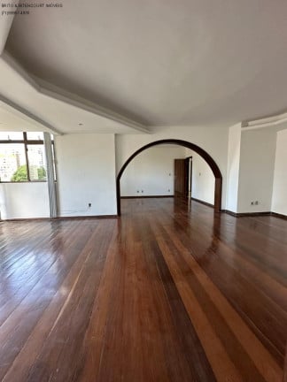 Foto do imóvel Imóvel com 4 Quartos à Venda, 215 m² em Vitória - Salvador