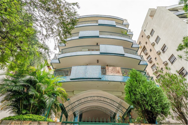 Foto do imóvel Apartamento com 3 Quartos à Venda, 131 m² em Higienópolis - Porto Alegre