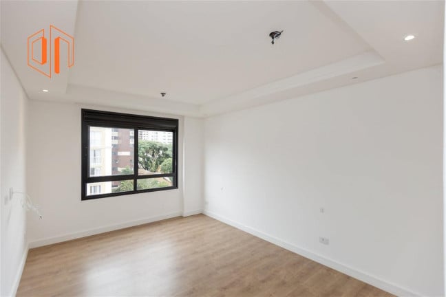 Foto do imóvel Apartamento com 3 Quartos à Venda, 141 m² em água Verde - Curitiba