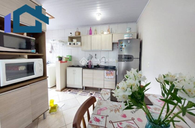 Imagem Casa com 2 Quartos à Venda, 57 m² em Vila Imbui - Cachoeirinha