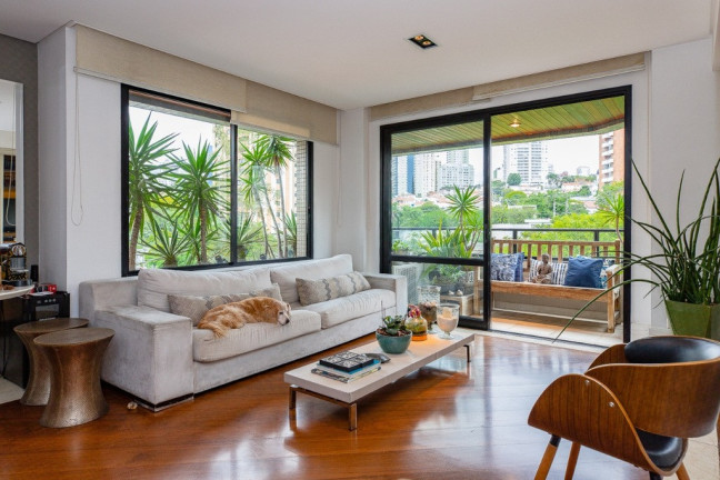 Foto do imóvel Apartamento com 3 Quartos à Venda, 205 m² em Vila Mariana - São Paulo