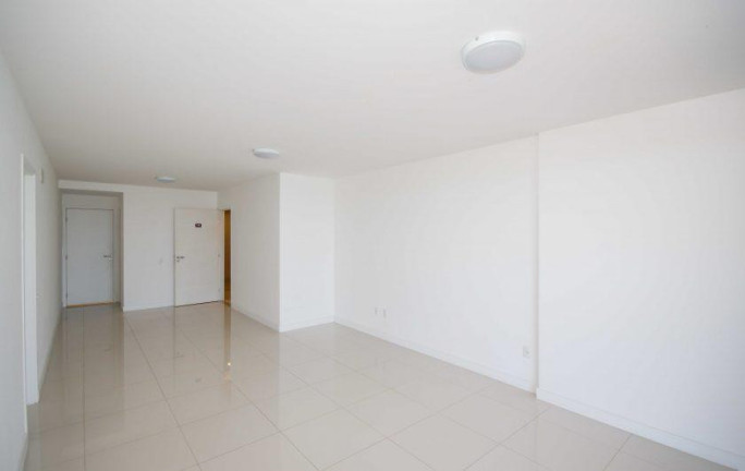 Imagem Apartamento com 3 Quartos à Venda, 131 m² em Camorim - Rio De Janeiro