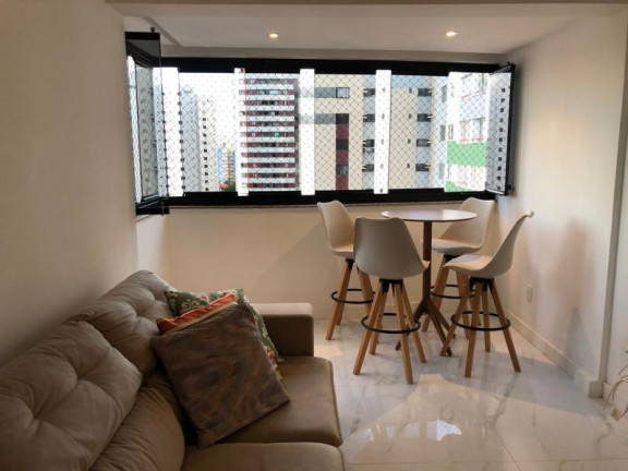 Imagem Apartamento com 3 Quartos à Venda, 75 m² em Stiep - Salvador