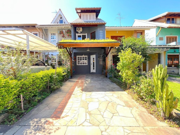 Foto do imóvel Casa com 4 Quartos à Venda, 132 m² em Ipanema - Porto Alegre