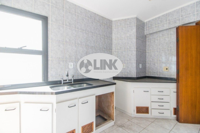 Foto do imóvel Apartamento com 3 Quartos à Venda, 142 m² em Higienópolis - Porto Alegre