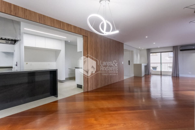 Foto do imóvel Apartamento com 3 Quartos à Venda, 195 m² em Campo Belo - São Paulo