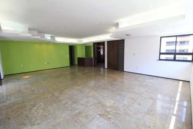 Foto do imóvel Apartamento com 3 Quartos à Venda, 250 m² em Meireles - Fortaleza
