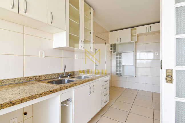 Imagem Apartamento com 3 Quartos à Venda, 105 m² em Medianeira - Porto Alegre