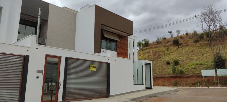 Imagem Casa com 3 Quartos à Venda, 160 m² em Lagoa Santa - Governador Valadares