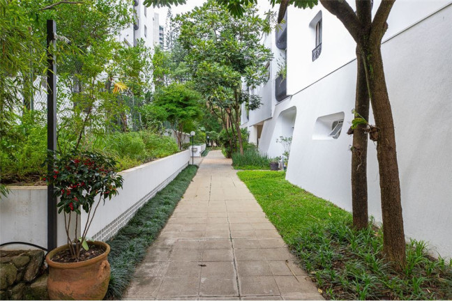 Imagem Apartamento com 2 Quartos à Venda, 128 m² em Vila Nova Conceição - São Paulo