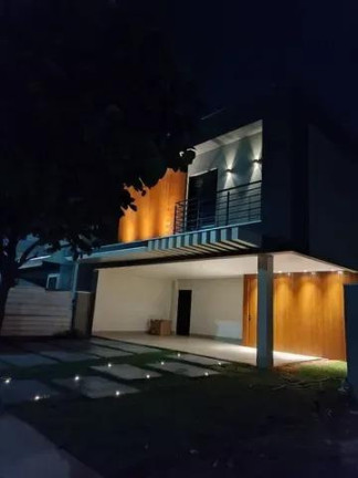 Imagem Casa com 4 Quartos à Venda, 321 m² em Condomínio Belvedere Ii - Cuiabá