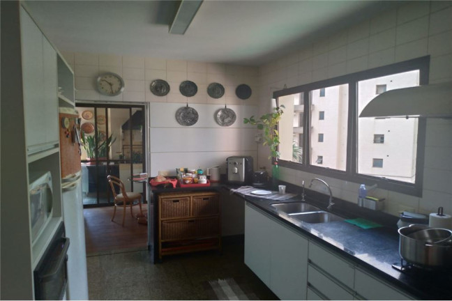 Imagem Apartamento com 4 Quartos à Venda, 226 m² em Vila Suzana - São Paulo