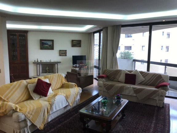 Imagem Apartamento com 3 Quartos à Venda, 260 m²