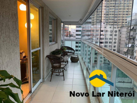 Foto do imóvel Apartamento com 4 Quartos à Venda, 145 m² em Icaraí - Niterói
