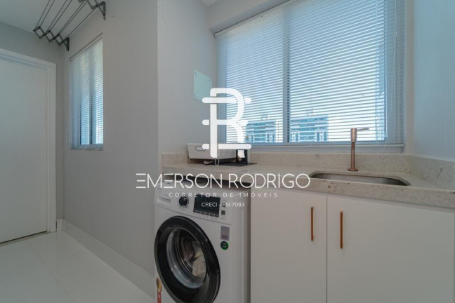 Imagem Apartamento com 3 Quartos à Venda, 105 m² em Petrópolis - Natal