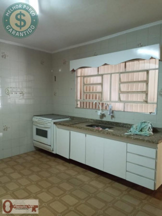 Imagem Casa com 3 Quartos à Venda, 140 m² em Vila Alzira - São Paulo