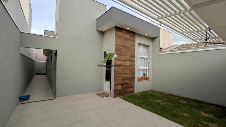 Imagem Casa com 3 Quartos à Venda, 75 m²