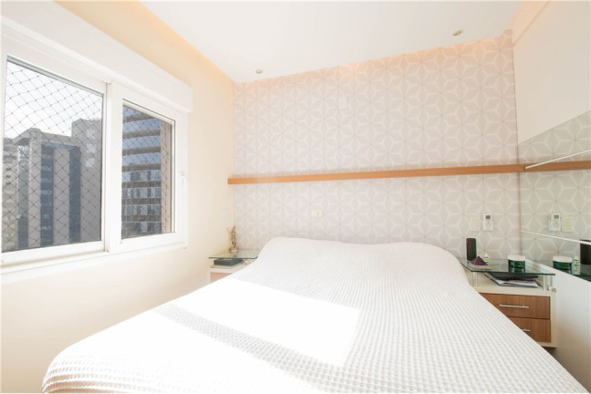 Imagem Apartamento com 3 Quartos à Venda, 110 m² em Vila Olímpia - São Paulo