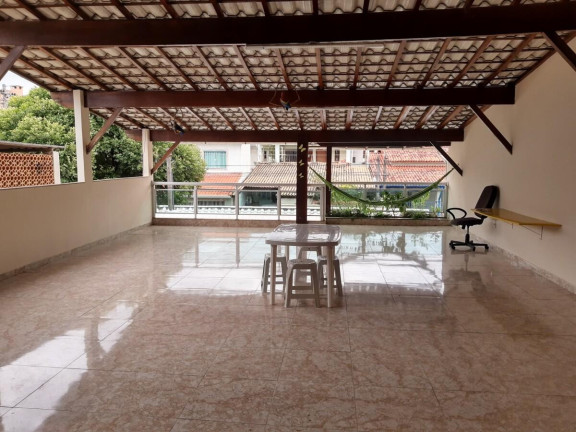 Imagem Casa com 3 Quartos à Venda, 270 m² em Cpo Grande Bairro Amazonas - Rio De Janeiro