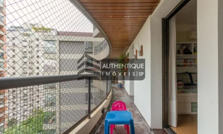 Foto do imóvel Apartamento com 3 Quartos à Venda, 154 m² em Vila Nova Conceição - São Paulo
