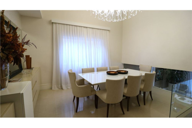 Foto do imóvel Casa com 4 Quartos à Venda,  em Paraíso Do Morumbi - São Paulo