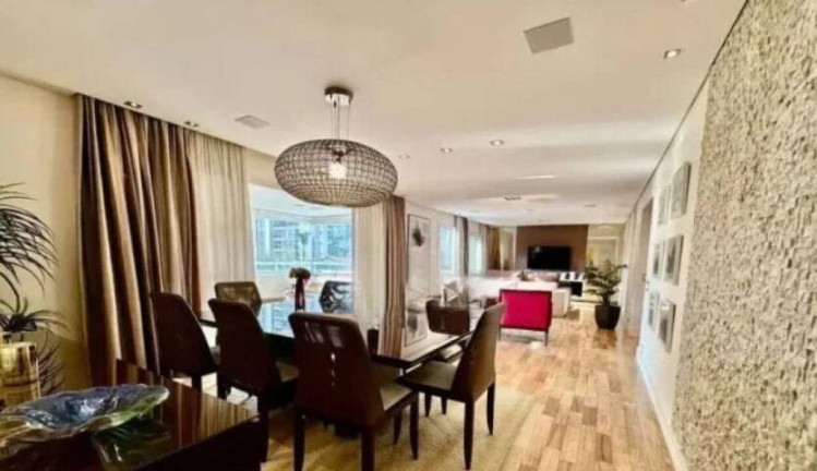 Foto do imóvel Apartamento com 3 Quartos à Venda, 206 m² em Campo Belo - São Paulo