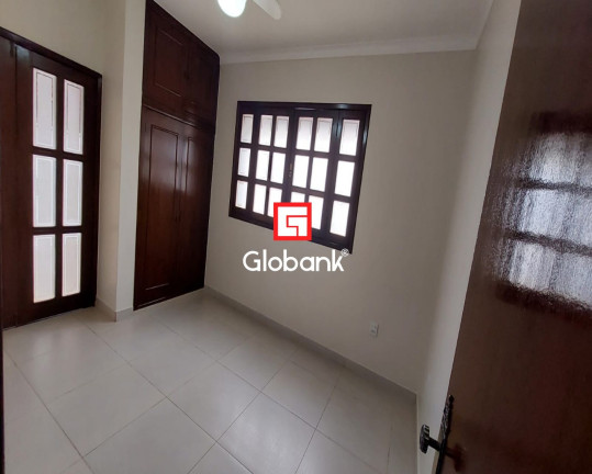 Imagem Casa com 4 Quartos à Venda, 206 m² em Barcelona Park - Montes Claros Imagem Casa com 4 Quartos à Venda, 206 m² em Barcelona Park - Montes Claros