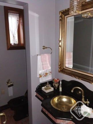 Foto do imóvel Casa de Condomínio com 4 Quartos à Venda, 550 m² em Cavalhada - Porto Alegre