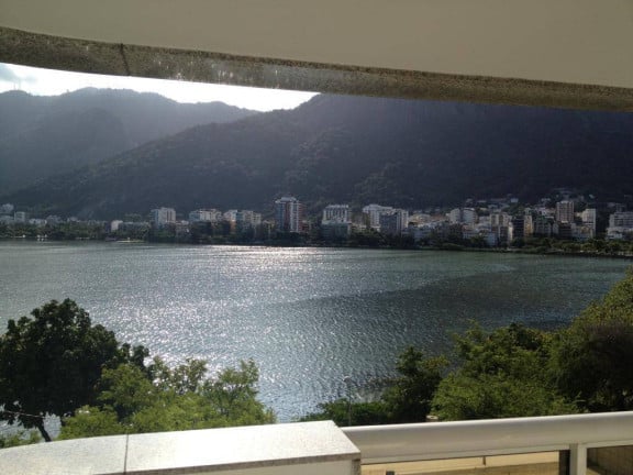 Foto do imóvel Apartamento com 2 Quartos à Venda, 60 m² em Lagoa - Rio De Janeiro