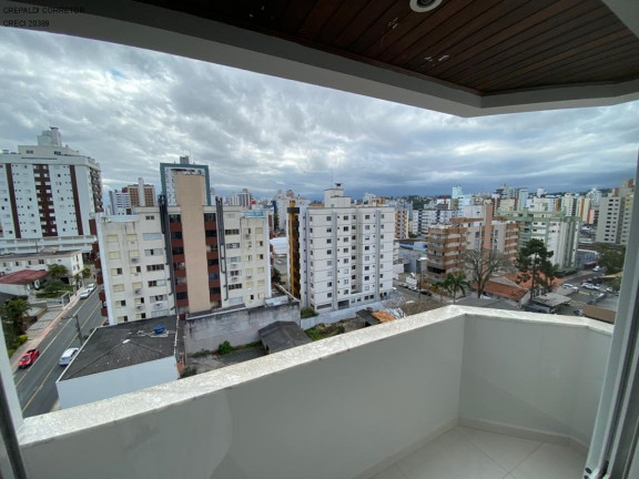 Foto do imóvel Imóvel com 3 Quartos à Venda, 290 m² em Comerciário - Criciúma